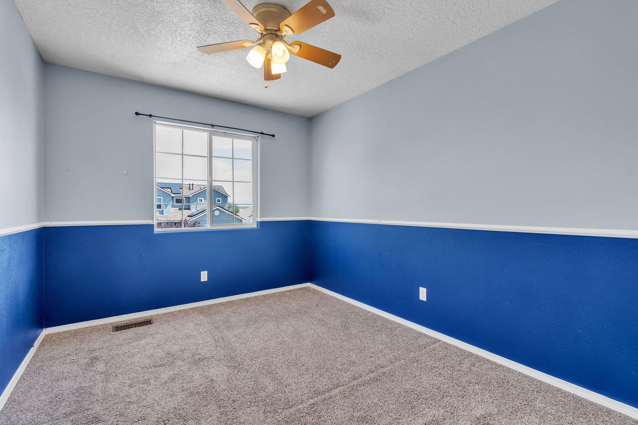 1852 Gallinas Road Rio Rancho, NM 87144 - Photo 8 of 22 Gallery Image 8