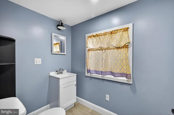 $449,900 | 13531 Frankfort Highway, Springfield, WV 26763