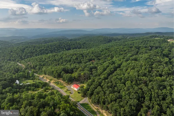 $449,900 | 13531 Frankfort Highway, Springfield, WV 26763