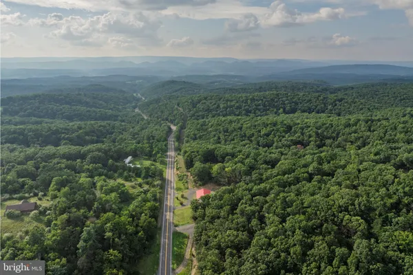 $449,900 | 13531 Frankfort Highway, Springfield, WV 26763