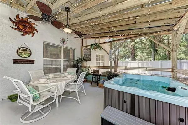 $525,000 | 519 51st Street West, Bradenton, FL 34209