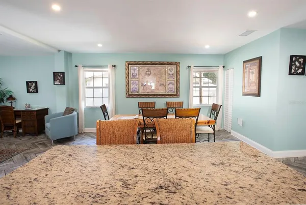 $525,000 | 519 51st Street West, Bradenton, FL 34209