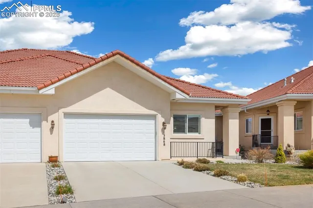 a view of a house with a outdoor space