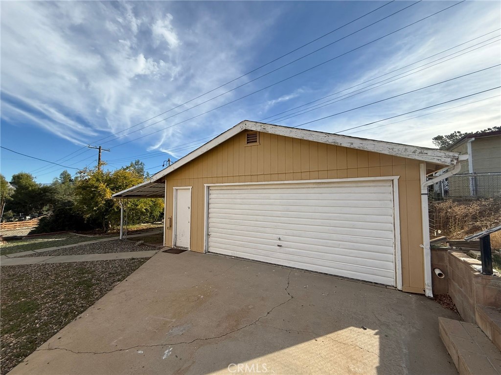 101 Jones Street Bodfish, CA 93205 - Photo 3 of 33