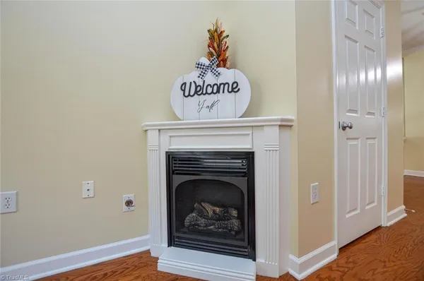 $1,625 | 3789 Wayfarer Drive, Greensboro, NC 27410