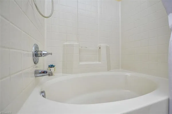 $1,625 | 3789 Wayfarer Drive, Greensboro, NC 27410