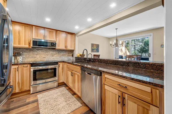 $585,000 | 97 Sterling Ridge Road, Unit 19, Warren, VT 05674