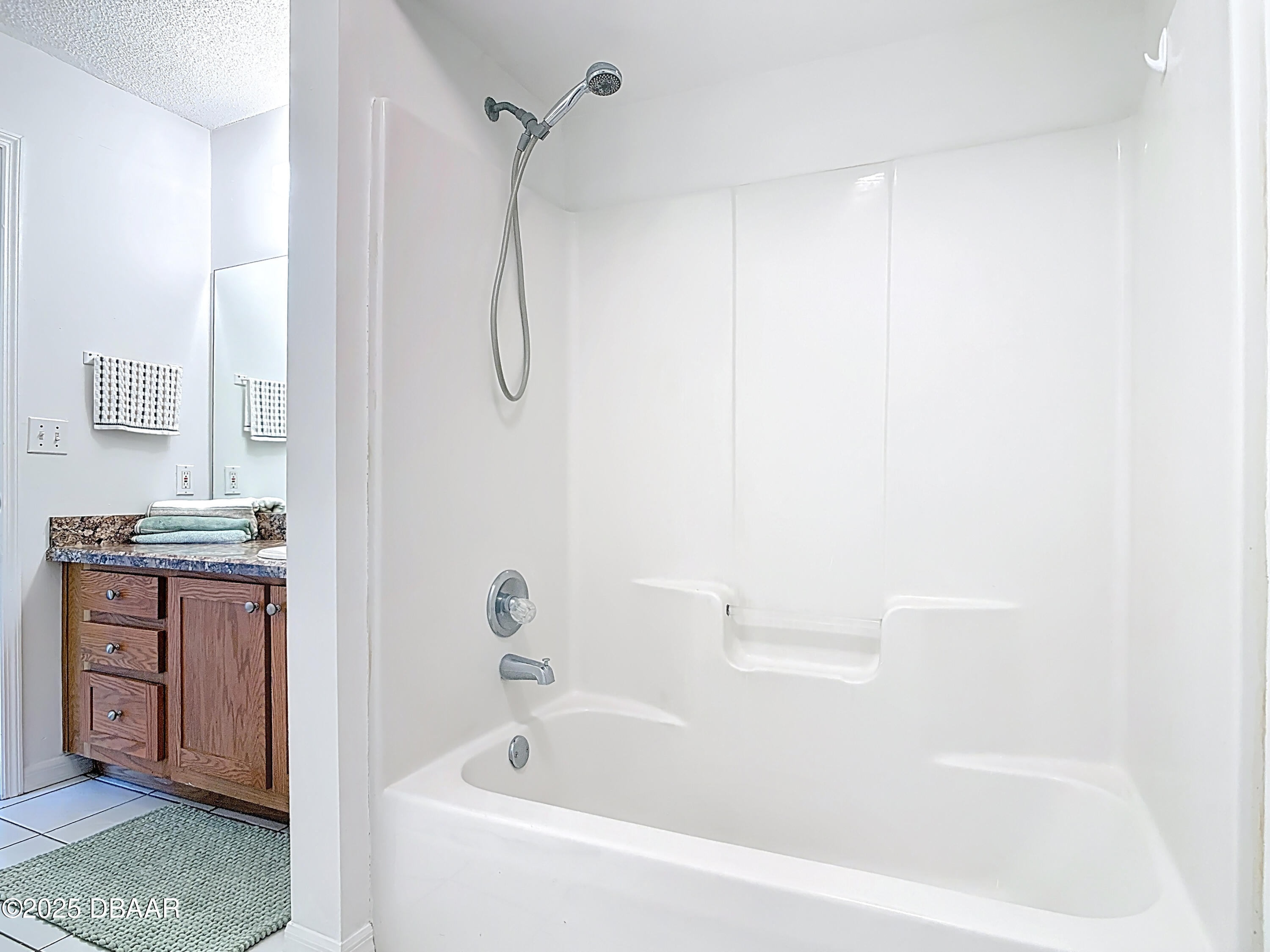 1601 Big Tree Road, Unit 1205 Daytona Beach, FL 32119 - Photo 15 of 29 1601 Big Tree Road #1205-31