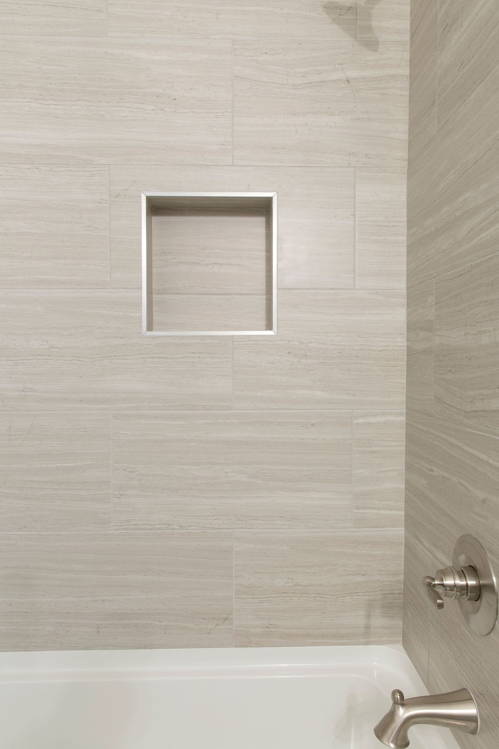 2348 Allen Ferry Road Smithville, TN 37166 - Photo 18 of 23 a bathroom with a bathtub