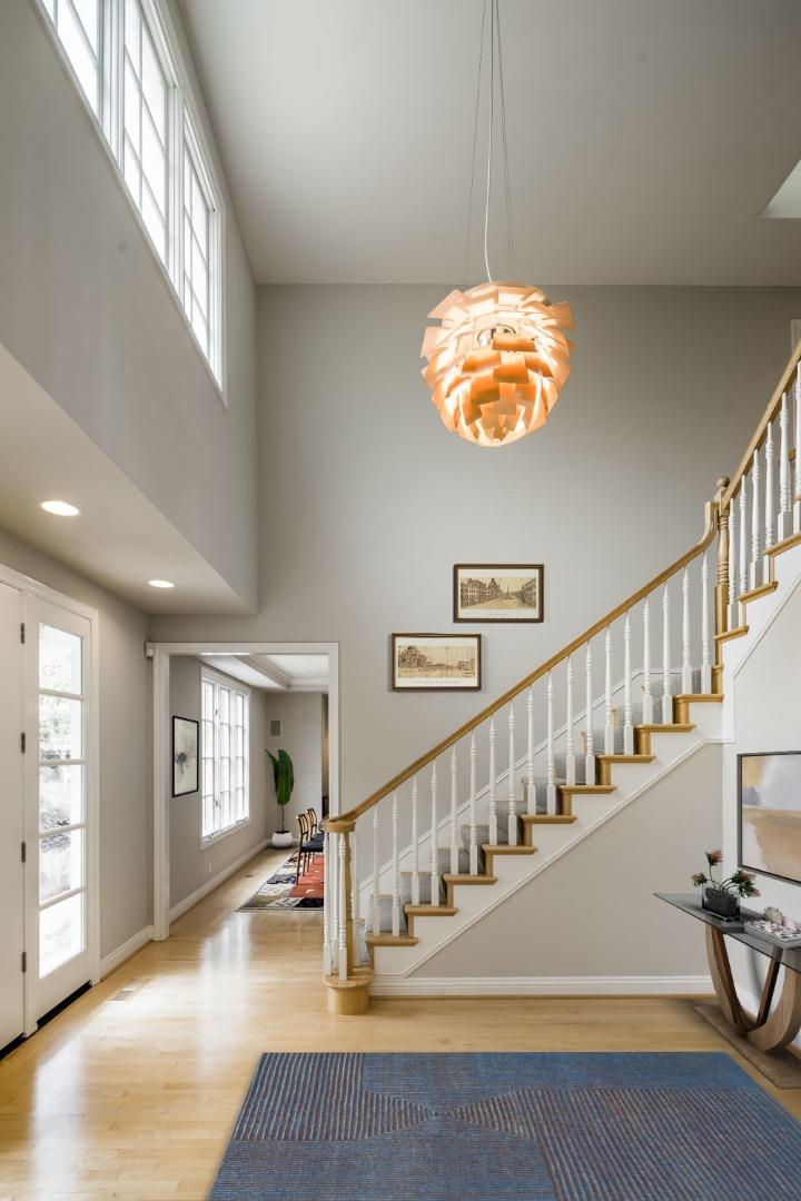290 Gloria Circle Menlo Park, CA 94025 - Photo 6 of 41 a view of entryway and hall with wooden floor