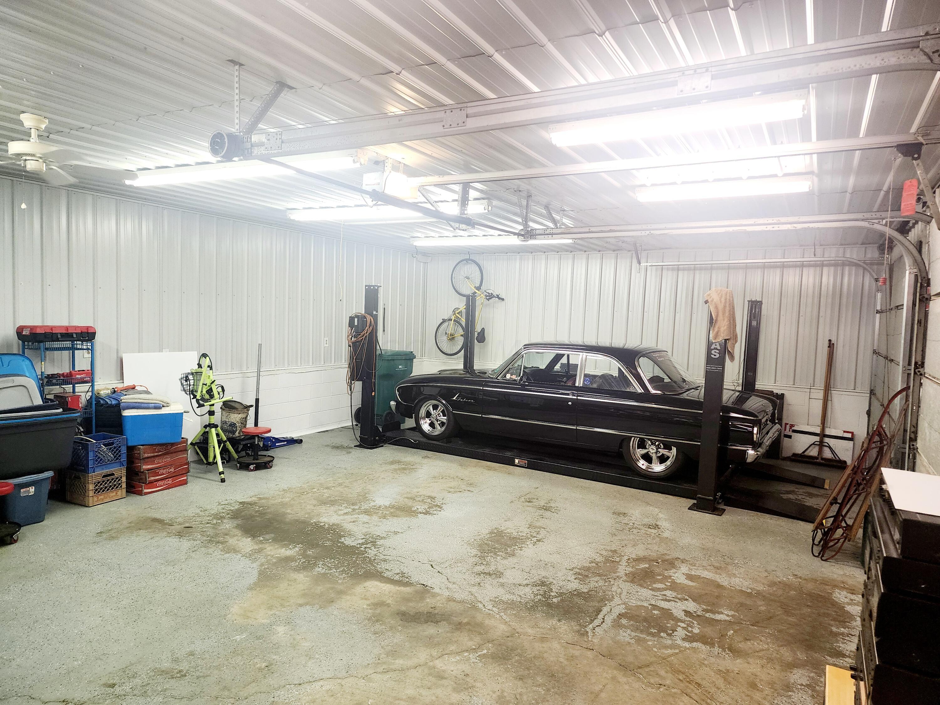 155 Fulkerson Road Zanesville, OH 43701 - Photo 56 of 70 20240804_141833