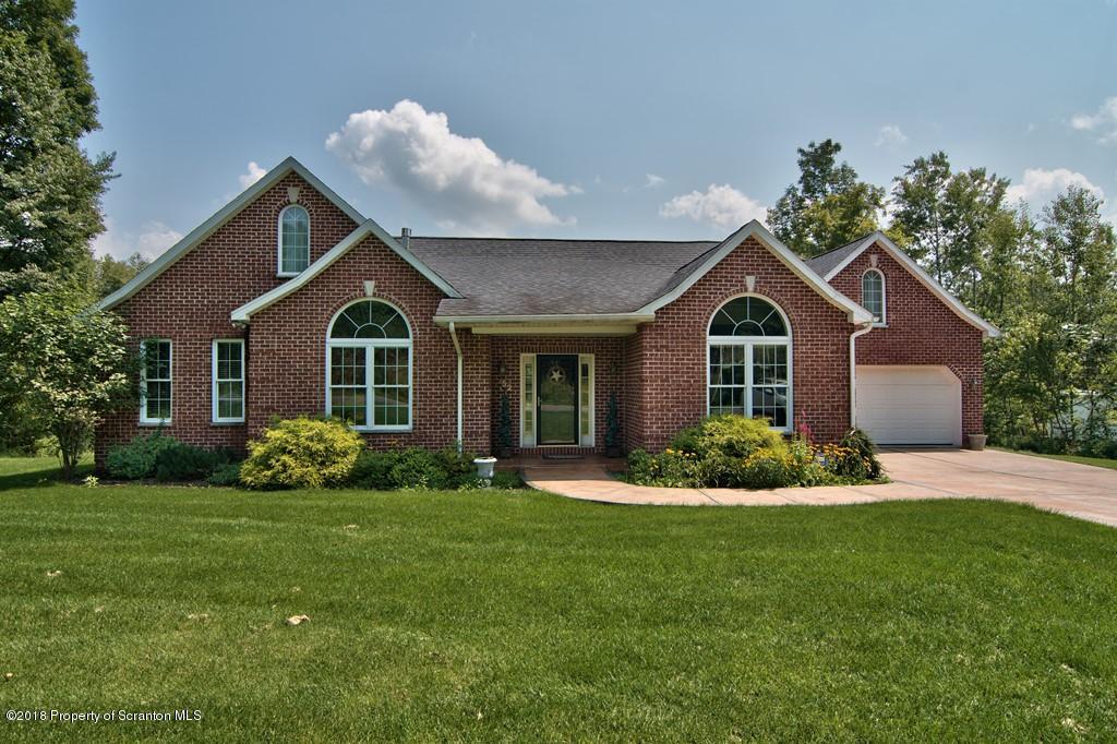 52 Laurel Road Moscow, PA 18444 - Photo 1 of 73 Gallery Image 1