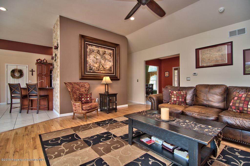52 Laurel Road Moscow, PA 18444 - Photo 11 of 73 Gallery Image 11