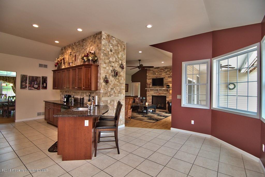 52 Laurel Road Moscow, PA 18444 - Photo 14 of 73 Gallery Image 14