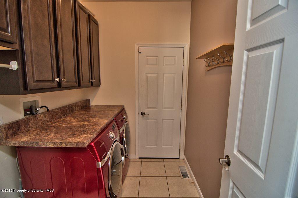 52 Laurel Road Moscow, PA 18444 - Photo 25 of 73 Gallery Image 25