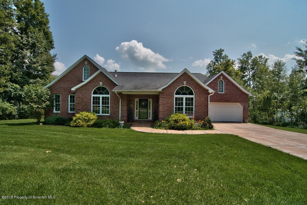 52 Laurel Road Moscow, PA 18444 - Photo 3 of 73 Gallery Image 3
