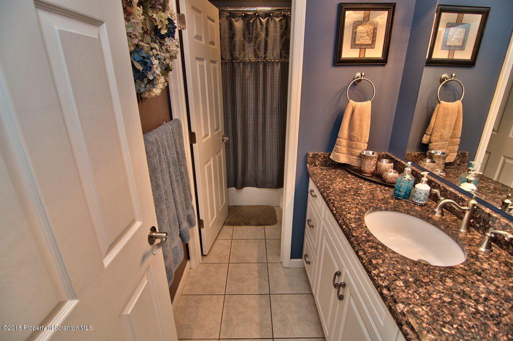 52 Laurel Road Moscow, PA 18444 - Photo 42 of 73 Gallery Image 42