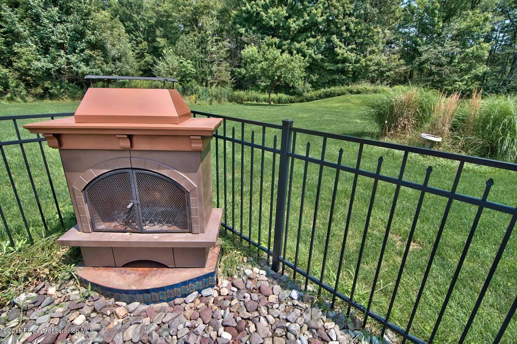 52 Laurel Road Moscow, PA 18444 - Photo 65 of 73 Gallery Image 65