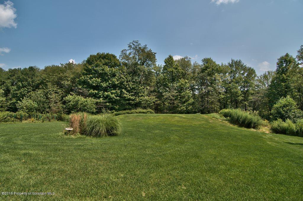 52 Laurel Road Moscow, PA 18444 - Photo 67 of 73 Gallery Image 67
