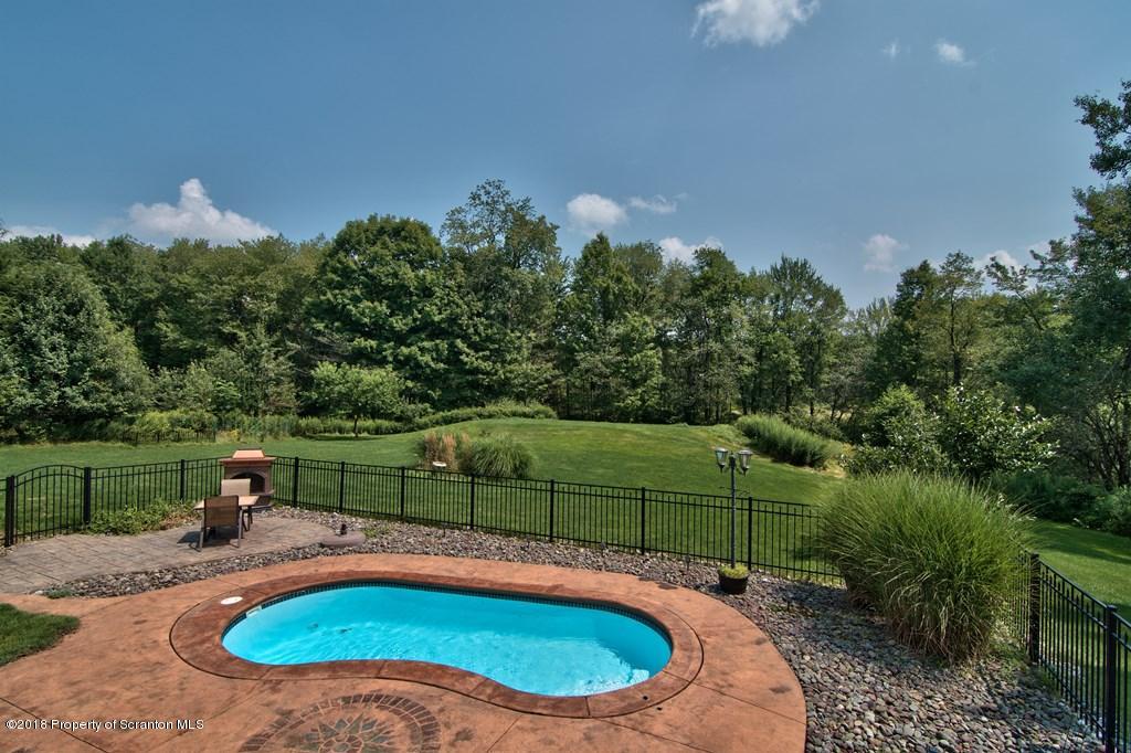 52 Laurel Road Moscow, PA 18444 - Photo 70 of 73 Gallery Image 70