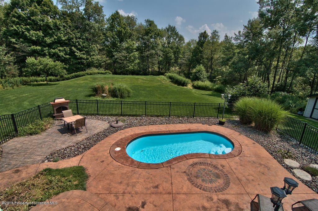 52 Laurel Road Moscow, PA 18444 - Photo 71 of 73 Gallery Image 71