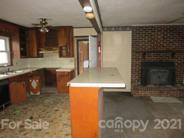 519 Kilgore Road Kings Mountain, NC 28086 - Photo 6 of 18 Gallery Image 6