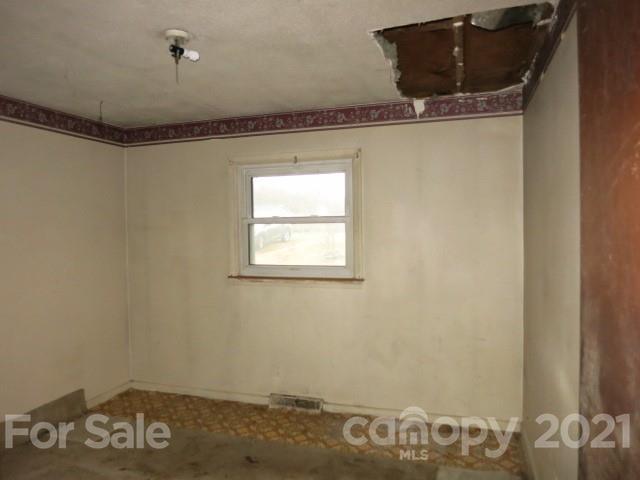 519 Kilgore Road Kings Mountain, NC 28086 - Photo 7 of 18 Gallery Image 7