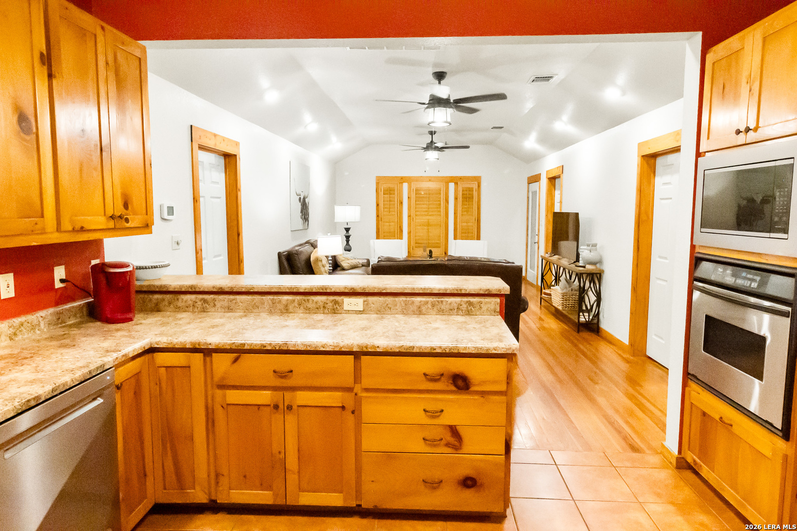 201 Brinkoeter Poth, TX 78147 - Photo 7 of 32