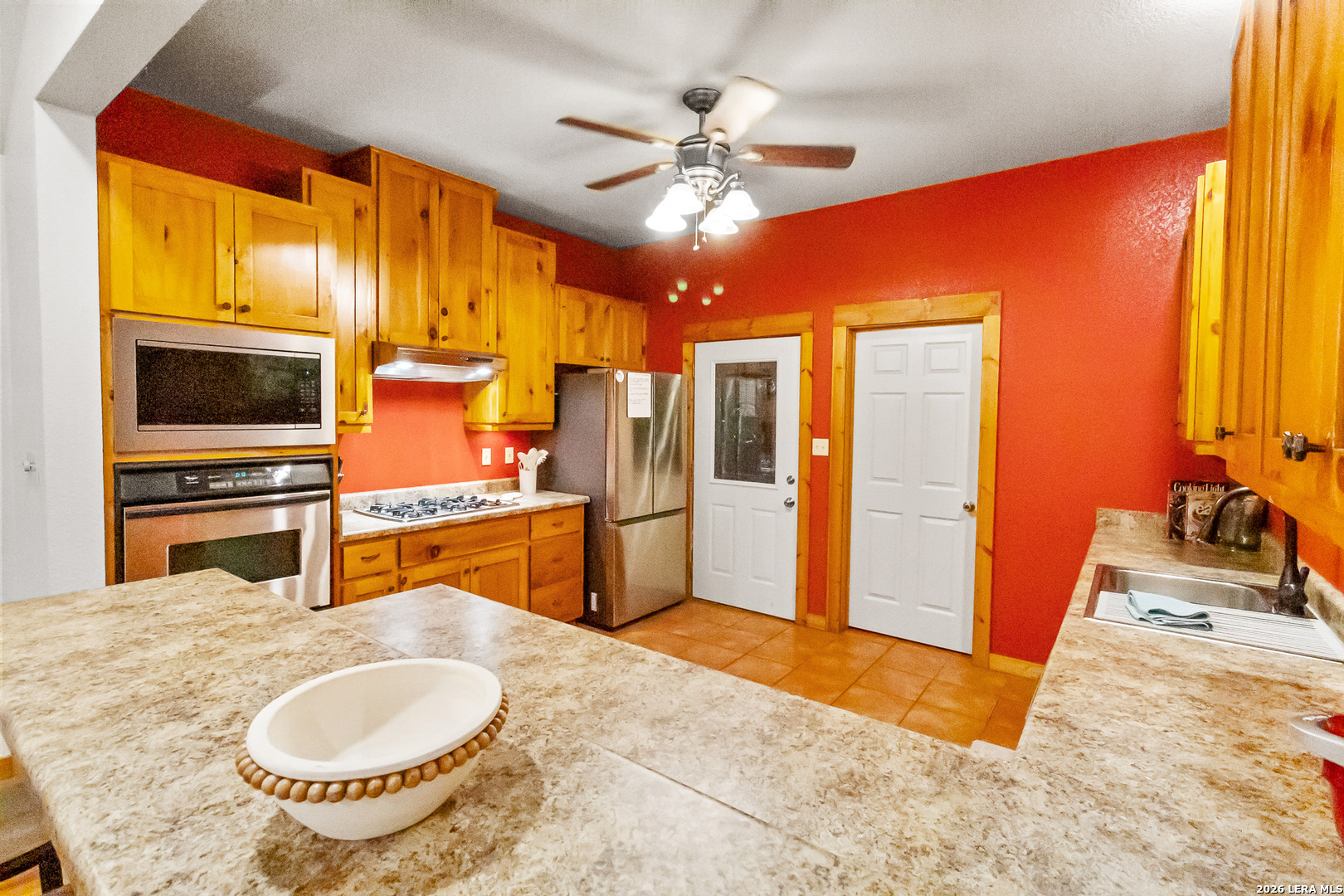 201 Brinkoeter Poth, TX 78147 - Photo 9 of 32