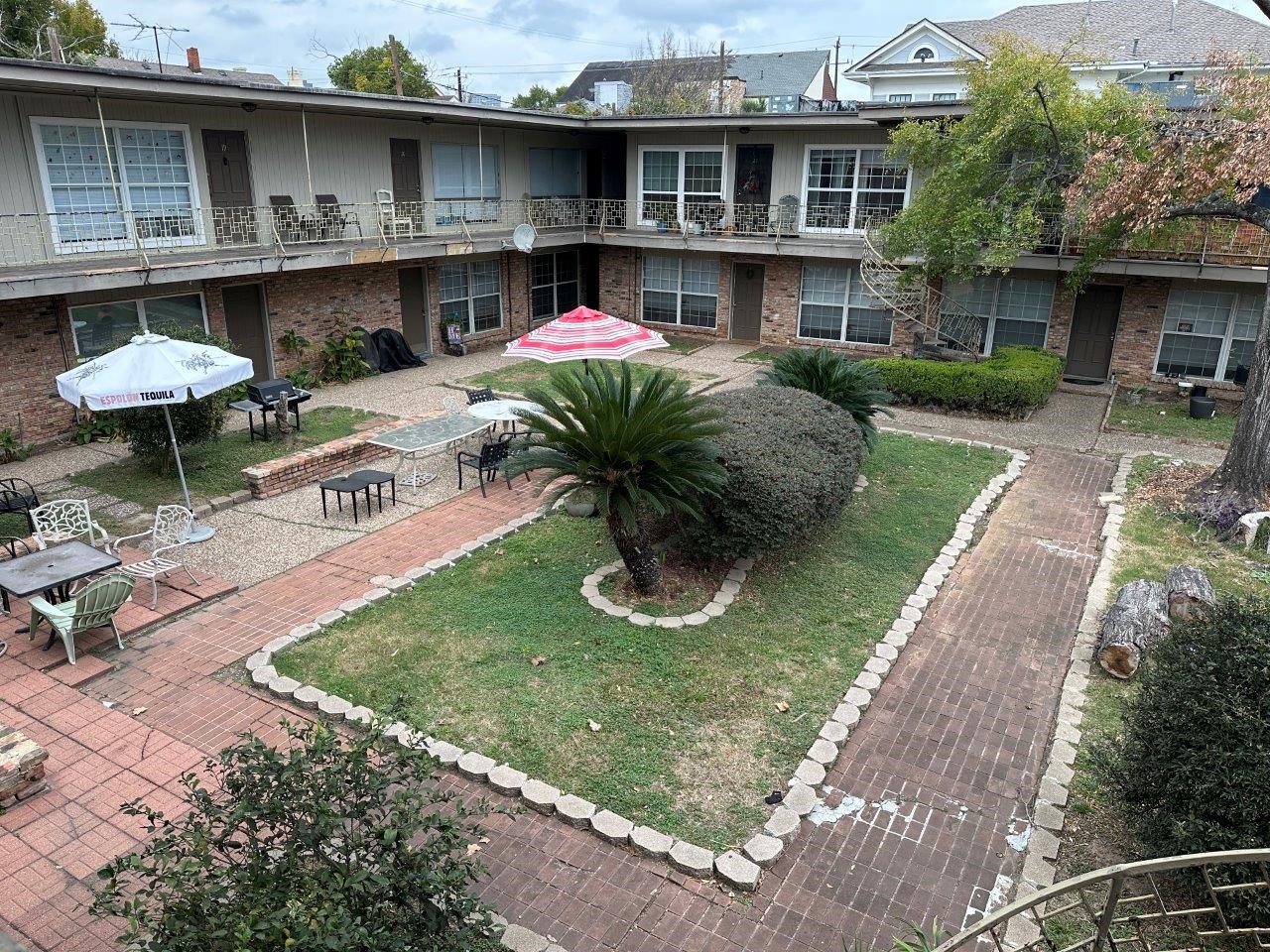 820 West Alabama Street, Unit 6 Houston, TX 77006 - Photo 12 of 12