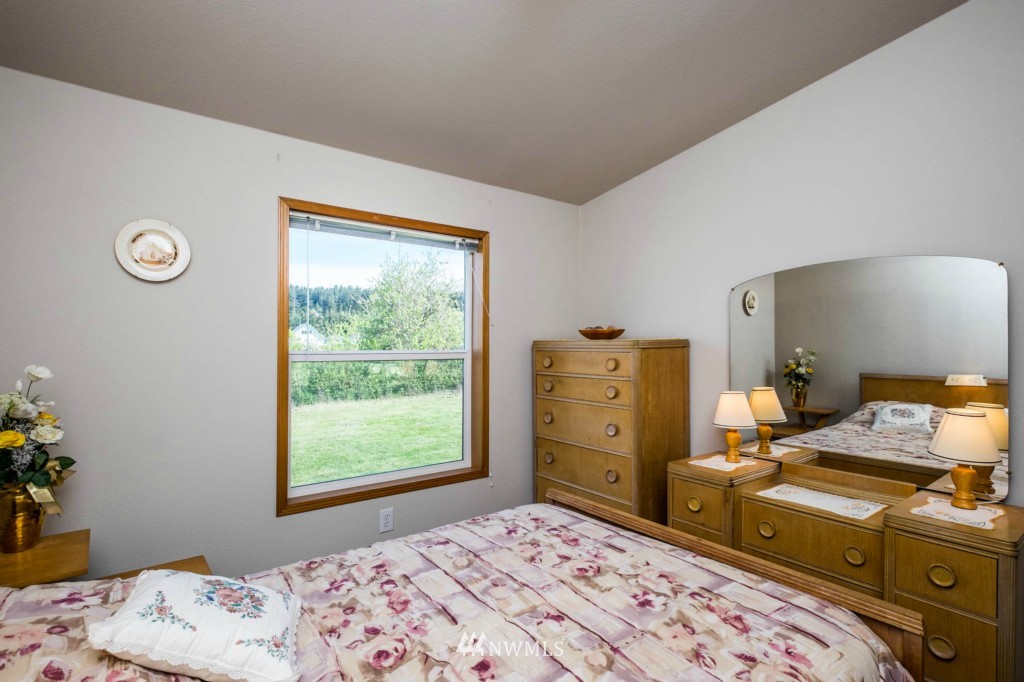 83 Hodgson Road Lopez Island, WA 98261 - Photo 13 of 21