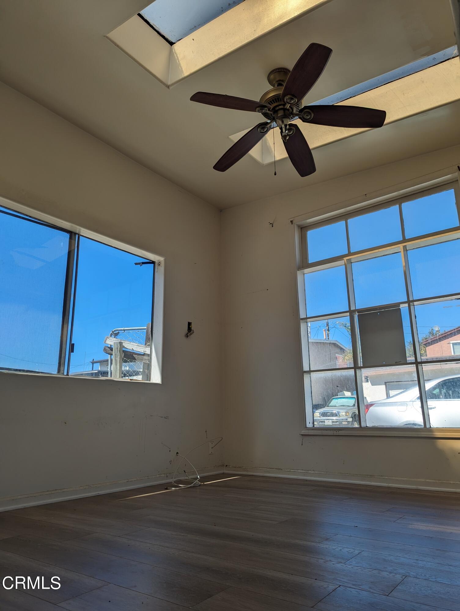 324 Cahuenga Drive Oxnard, CA 93035 - Photo 14 of 17 a view of an empty room with a window