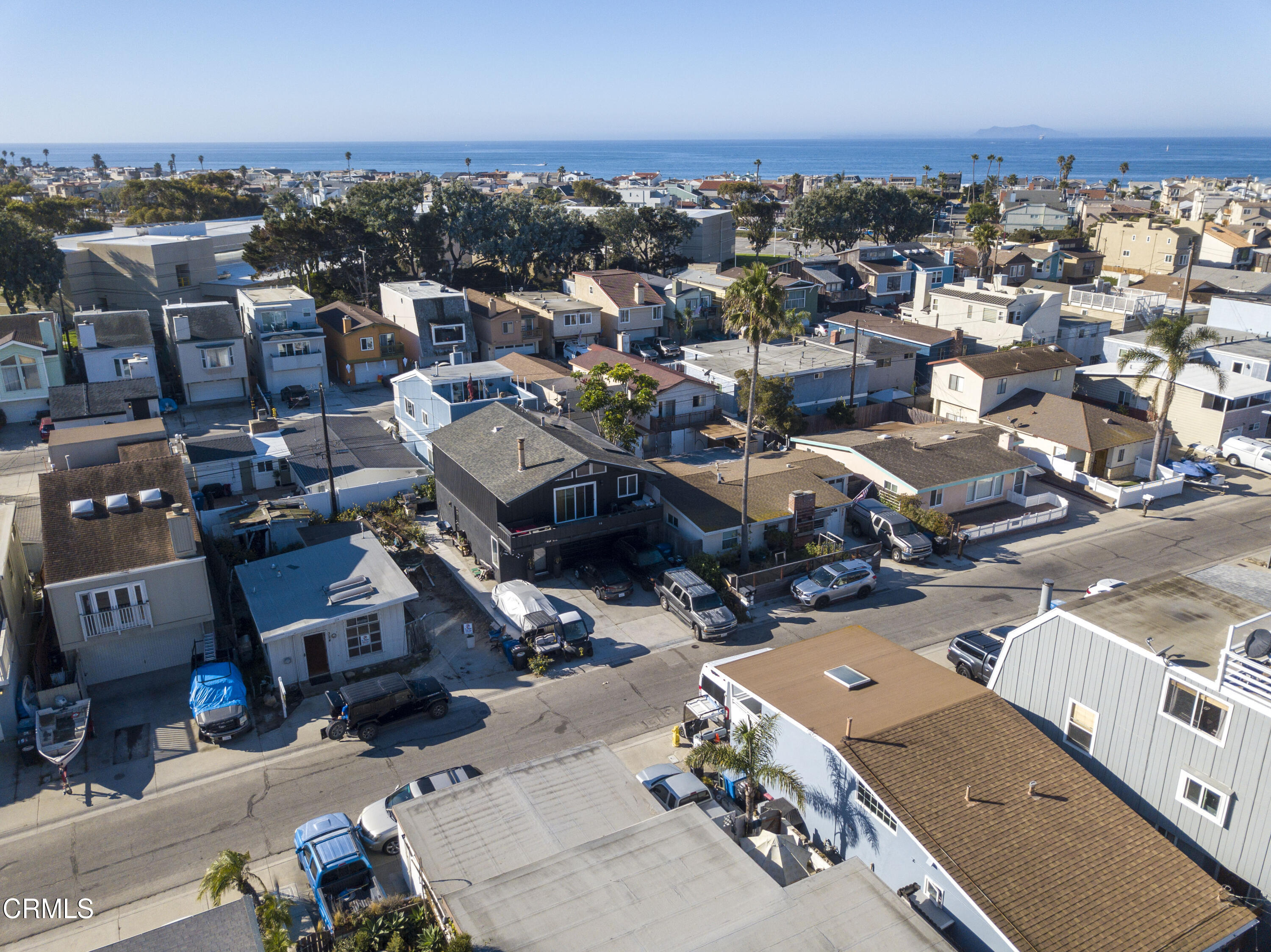 324 Cahuenga Drive Oxnard, CA 93035 - Photo 7 of 17 an aerial view of a city