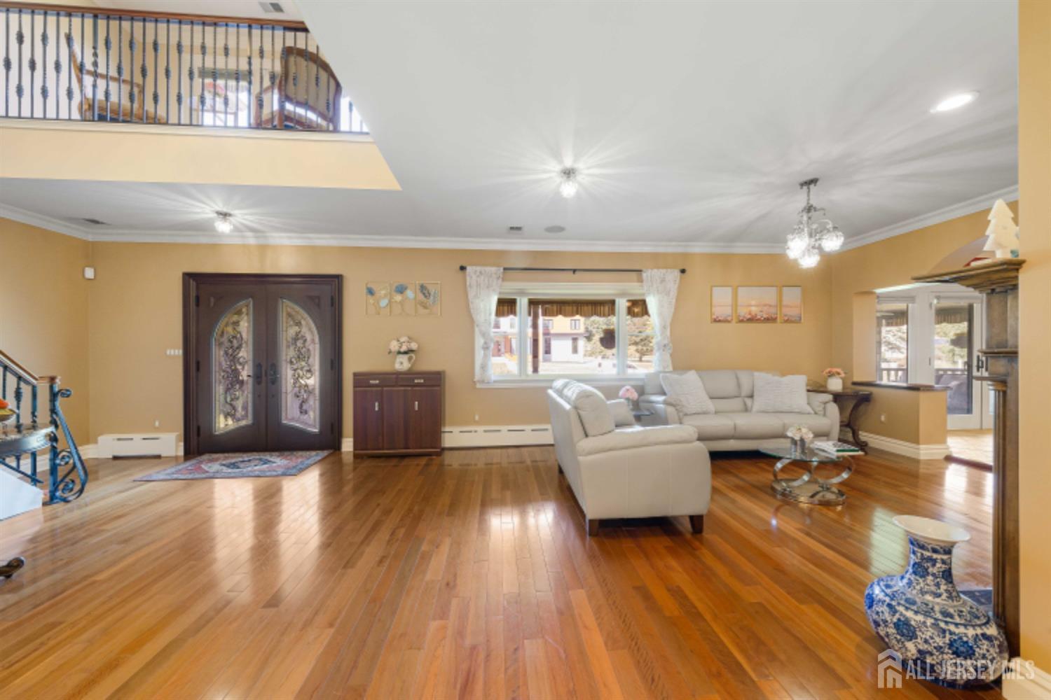 149 Sherwood Road Colonia, NJ 07067 - Photo 2 of 67 Gallery Image 2