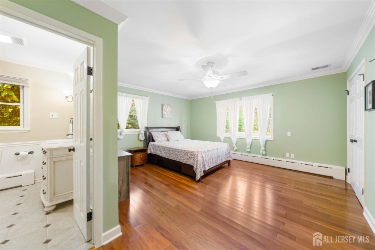 149 Sherwood Road Colonia, NJ 07067 - Photo 24 of 67 Gallery Image 24