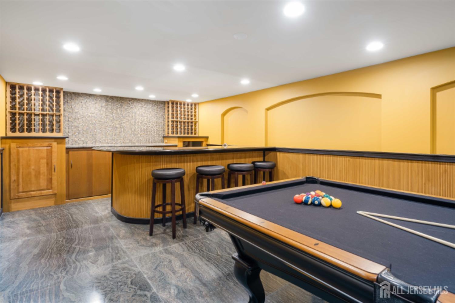 149 Sherwood Road Colonia, NJ 07067 - Photo 43 of 67 Gallery Image 43