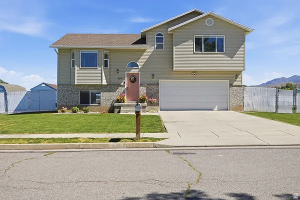 $439,900 | 309 West 150 North, Hyde Park, UT 84318