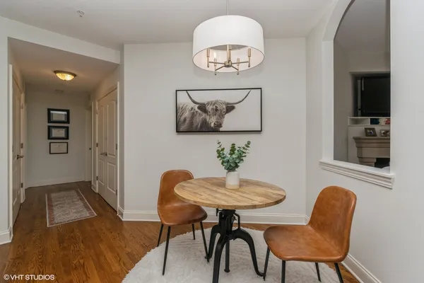 $299,000 | 17200 Oak Park Avenue, Unit 304, Tinley Park, IL 60477