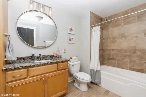$299,000 | 17200 Oak Park Avenue, Unit 304, Tinley Park, IL 60477
