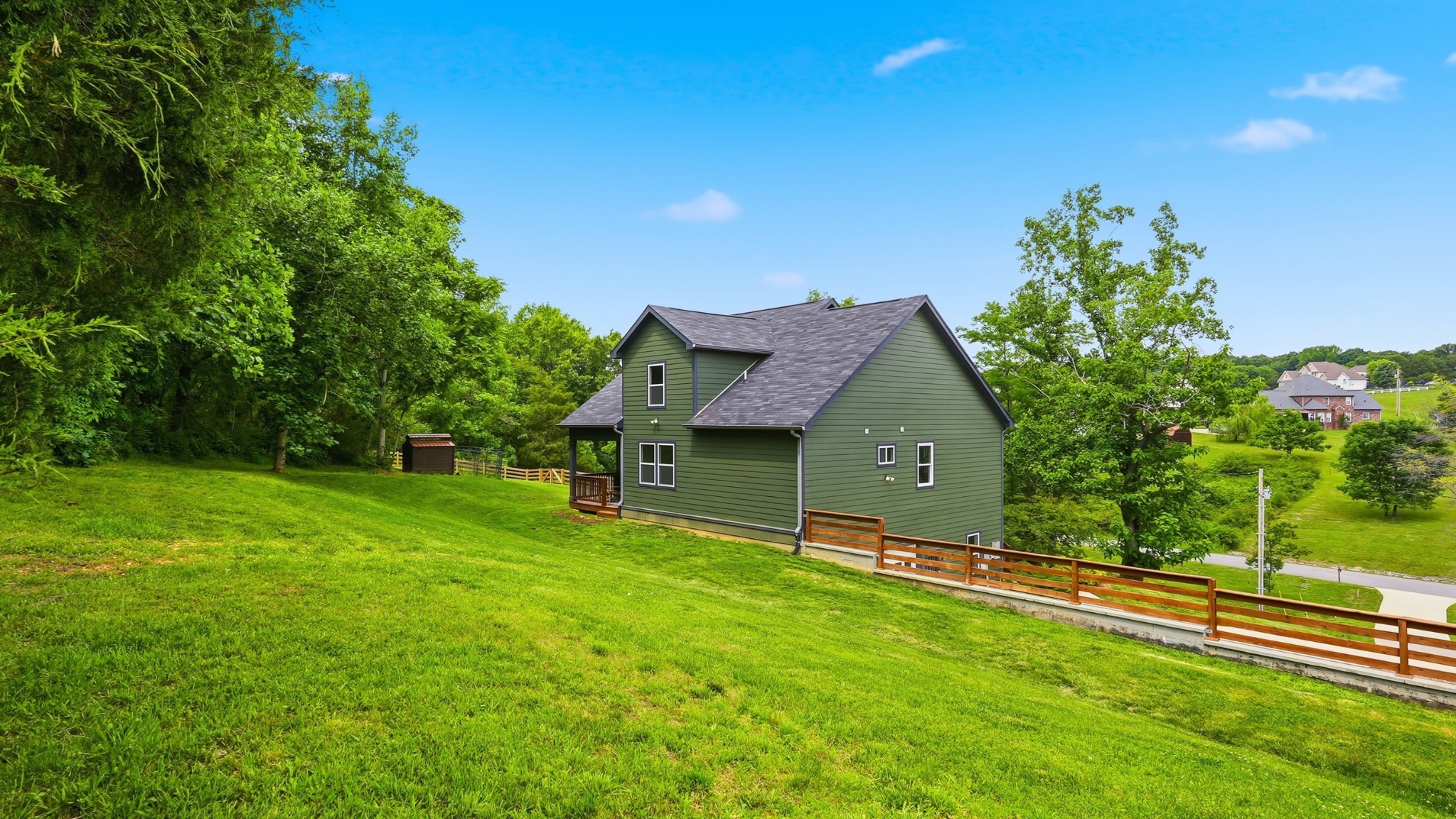 157 Lena Loop Burns, TN 37029 - Photo 30 of 72