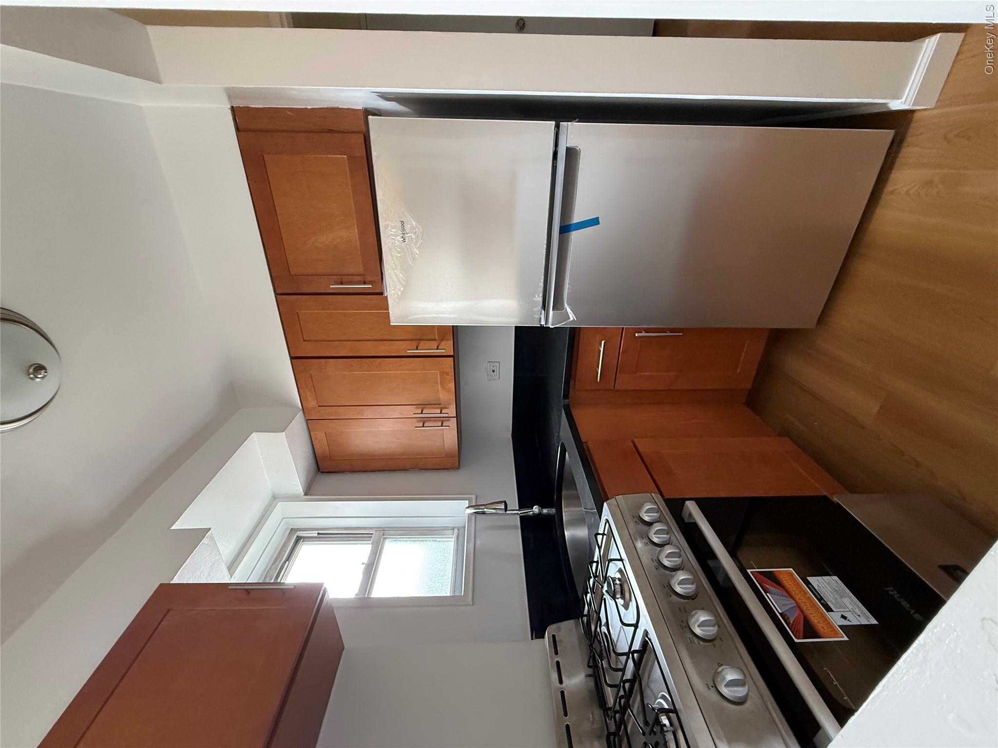 83-36 Beverly Road, Unit 5B Queens, NY 11415 - Photo 6 of 7