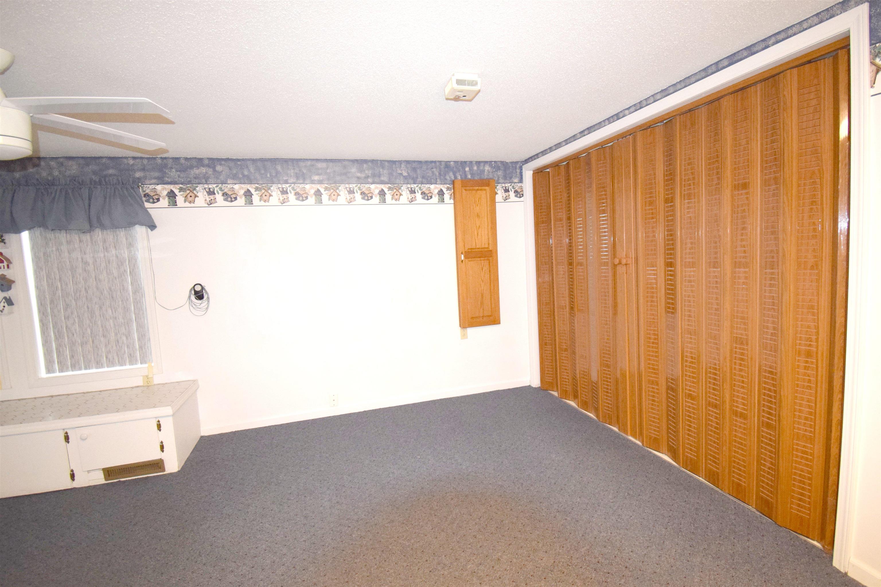 301 John R Street Clare, MI 48617 - Photo 37 of 69 1926622-684594c7-1314-4cce-a4be-f8301d105208.JPG