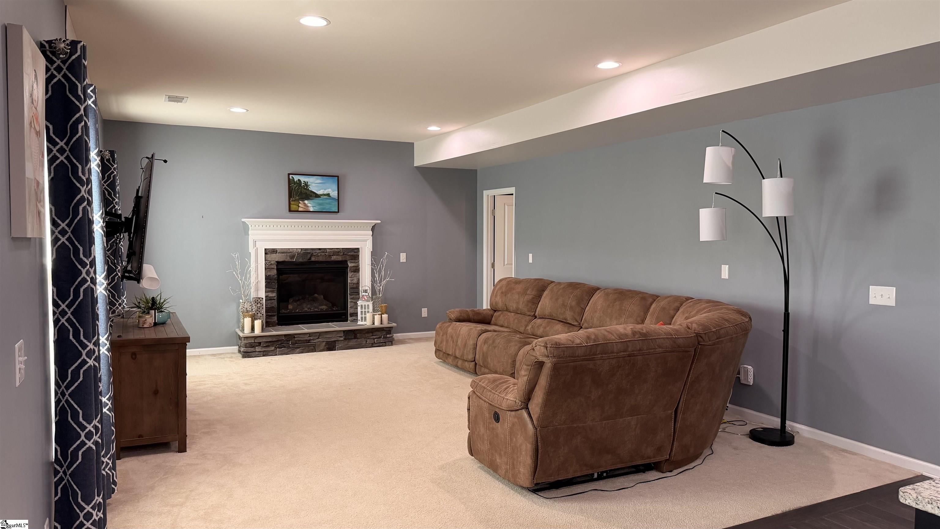 420 Fieldsview Lane Simpsonville, SC 29681 - Photo 10 of 44