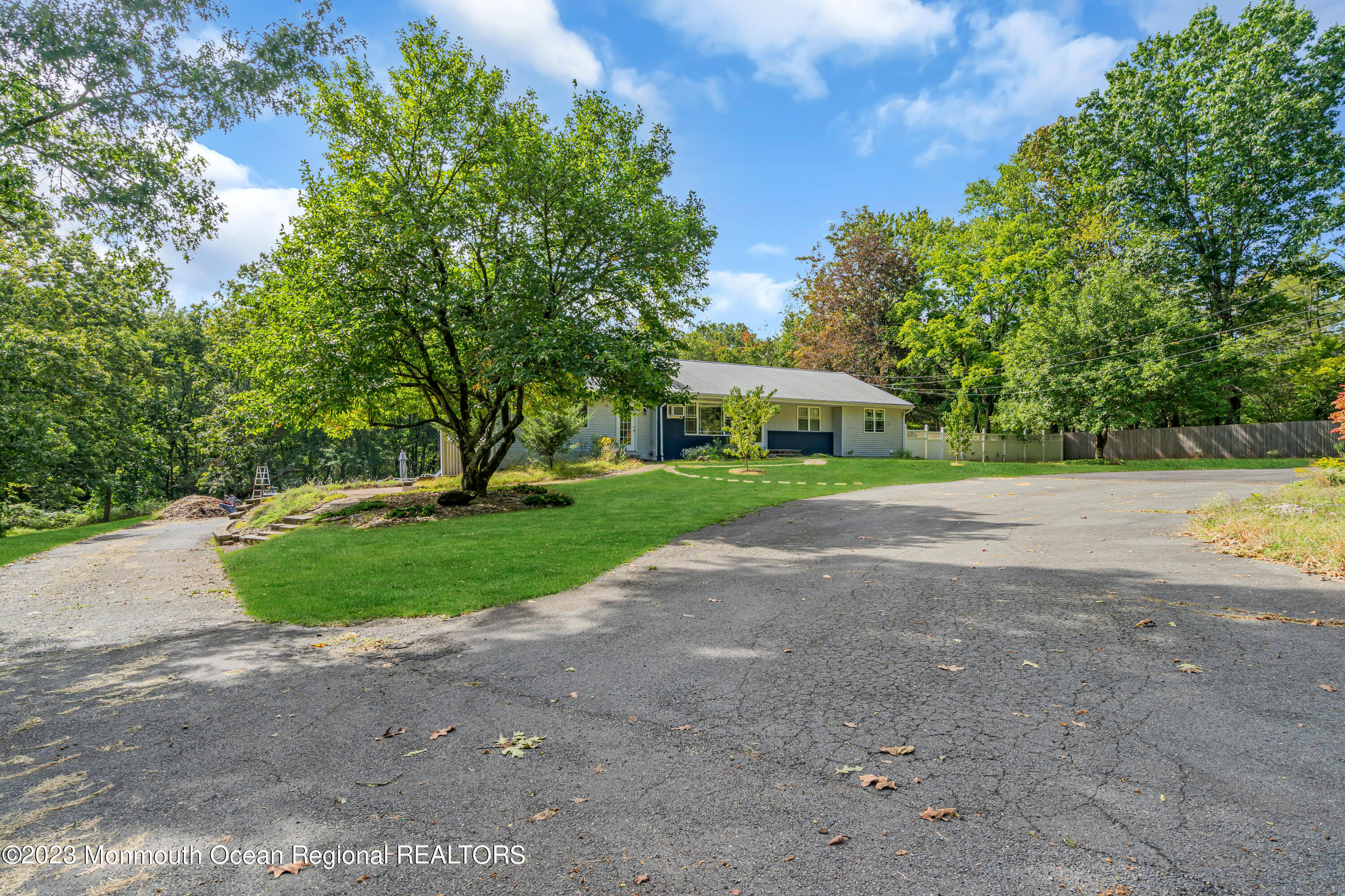 16 Bayberry Road Princeton, NJ 08540 - Photo 3 of 13 009_ey205911-1