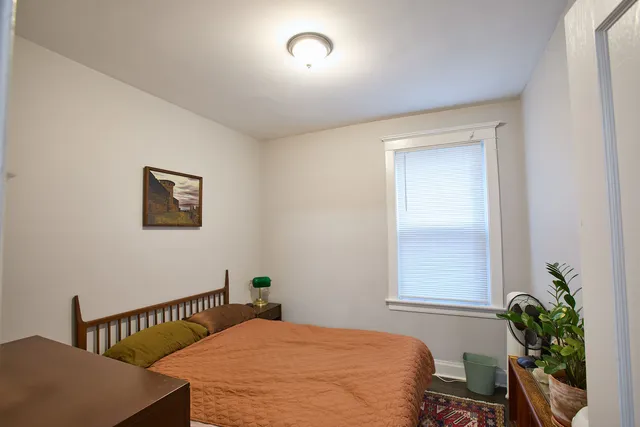 $839,000 | 3322 West Wilson Avenue, Chicago, IL 60625