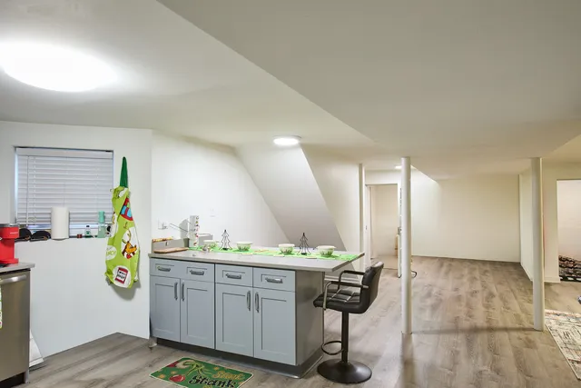 $839,000 | 3322 West Wilson Avenue, Chicago, IL 60625