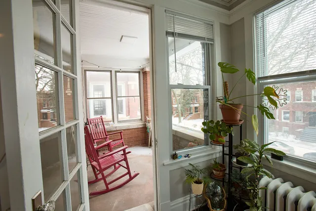 $839,000 | 3322 West Wilson Avenue, Chicago, IL 60625