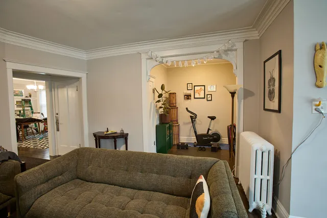 $839,000 | 3322 West Wilson Avenue, Chicago, IL 60625