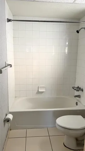 $1,650 | 770 Southeast 2nd Avenue, Unit A207, Deerfield Beach, FL 33441