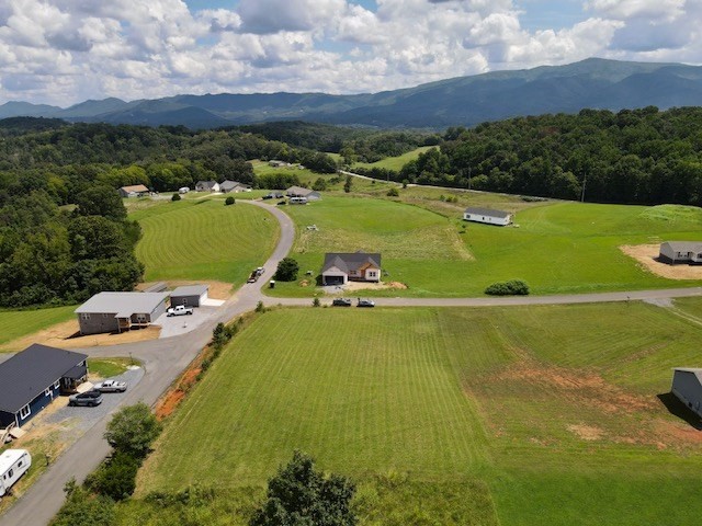 67 O'Neil Road Newport, TN 37821 - Photo 12 of 16